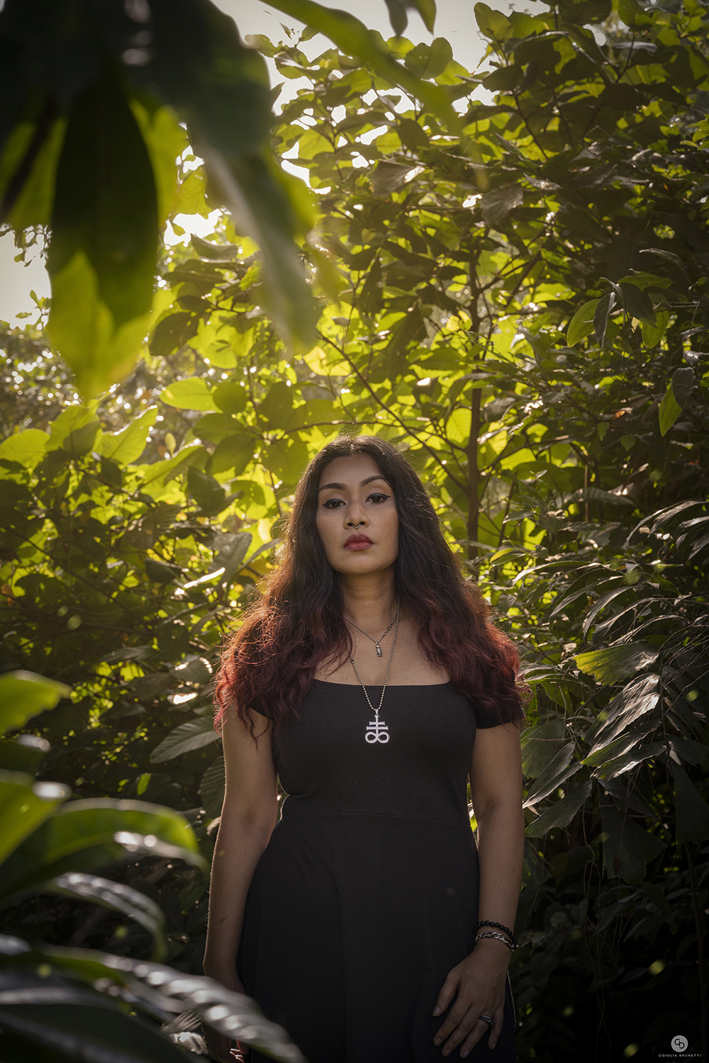 Giulia Brunetti - photography of a young lady in the nature